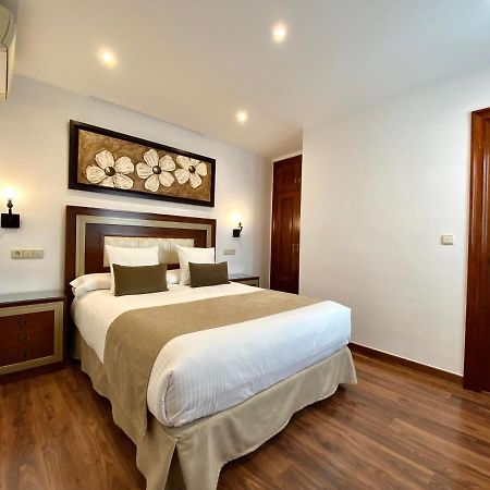 Hostal Rodri (Adults Only) Гранада Екстер'єр фото