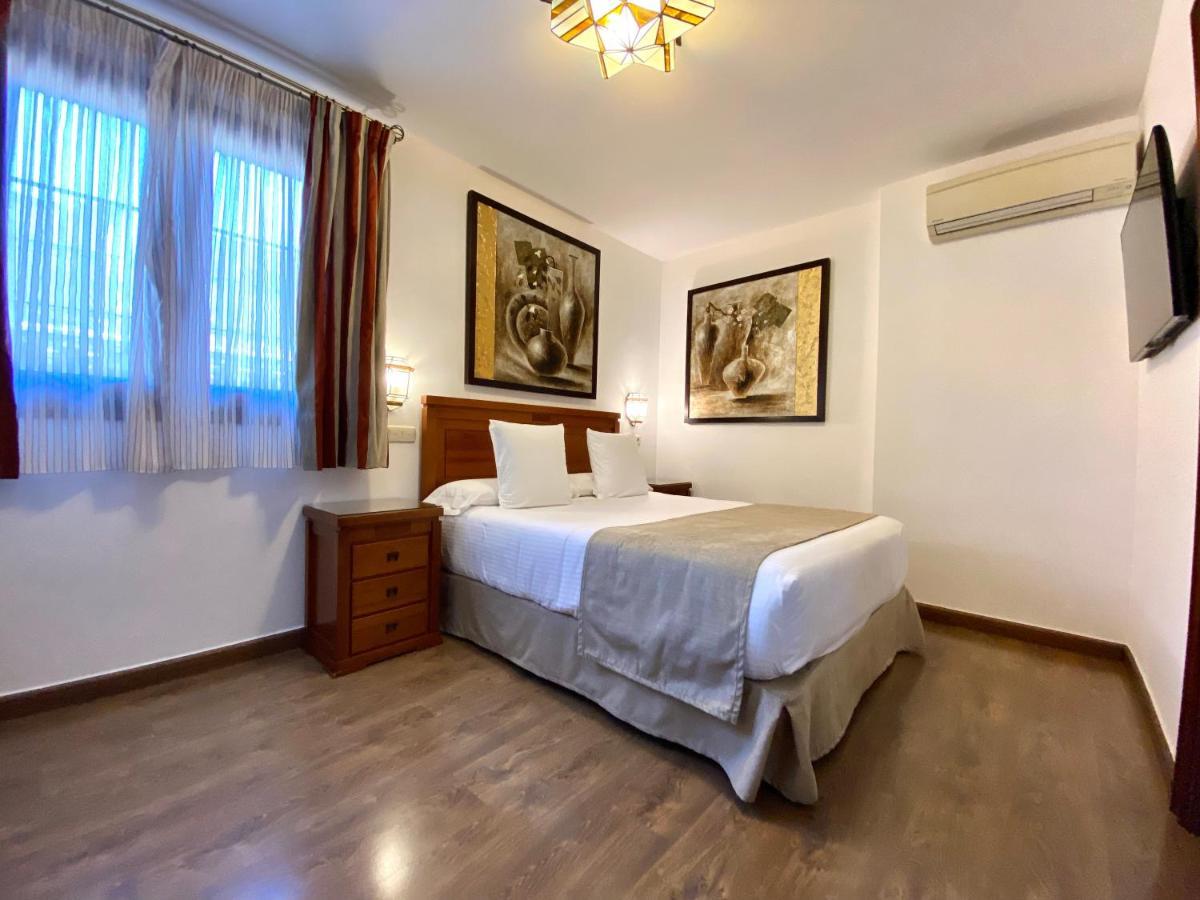 Hostal Rodri (Adults Only) Гранада Екстер'єр фото