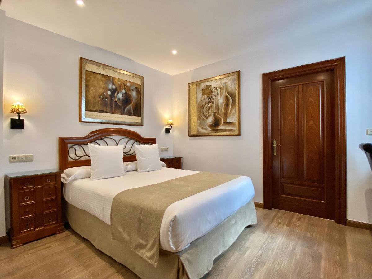 Hostal Rodri (Adults Only) Гранада Екстер'єр фото
